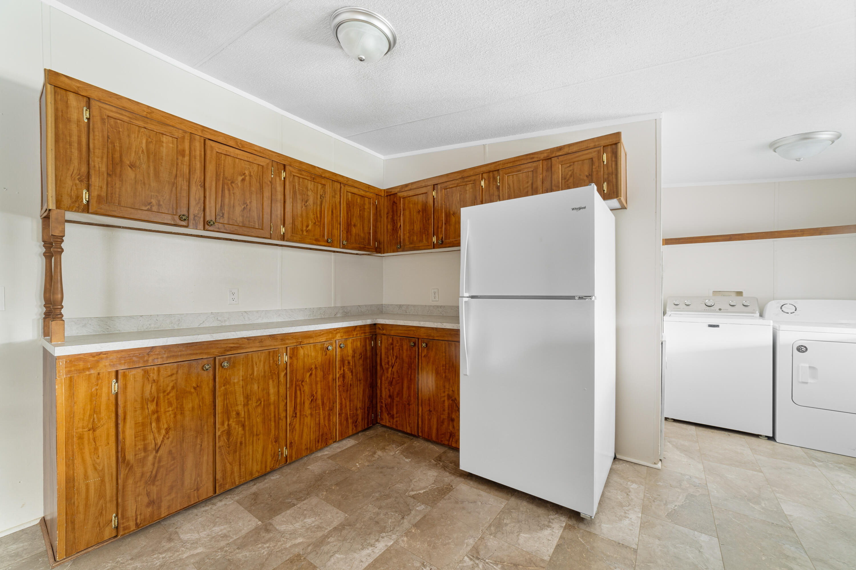 232 Twin Lakes Road Neeses, SC 29107 - Photo 10 of 33 Kitchen