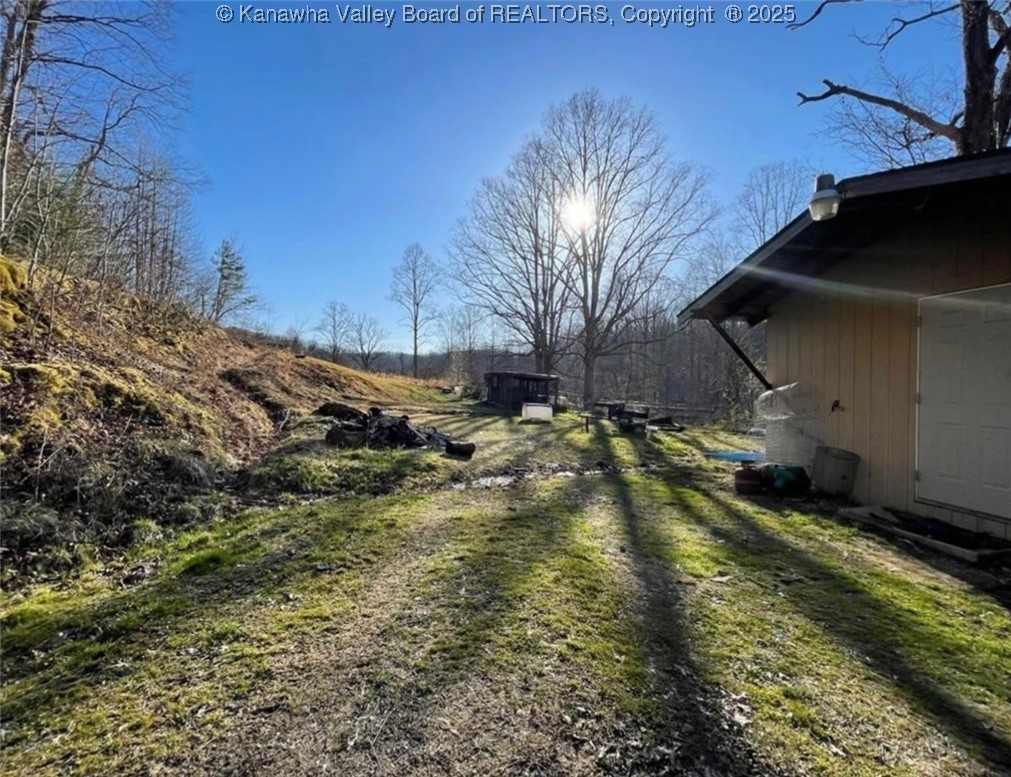 292 Maysel Laurel Ridge Road Clay, WV 25043 - Photo 5 of 30 Gallery Image 5