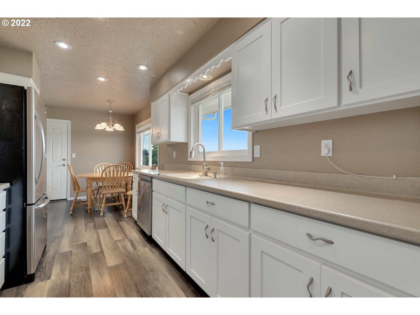 39088 Northwest Verboort Road Forest Grove, OR 97116 - Photo 4 of 32 Gallery Image 4