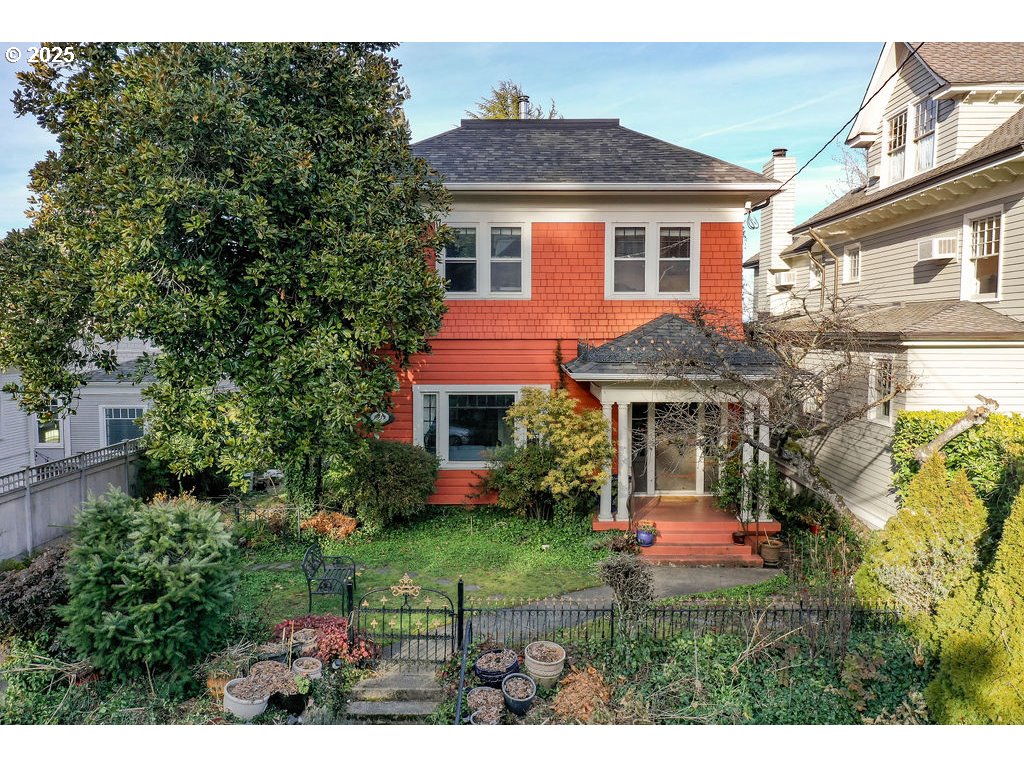 1911 Southwest Myrtle Street Portland, OR 97201 - Photo 1 of 36 Exterior