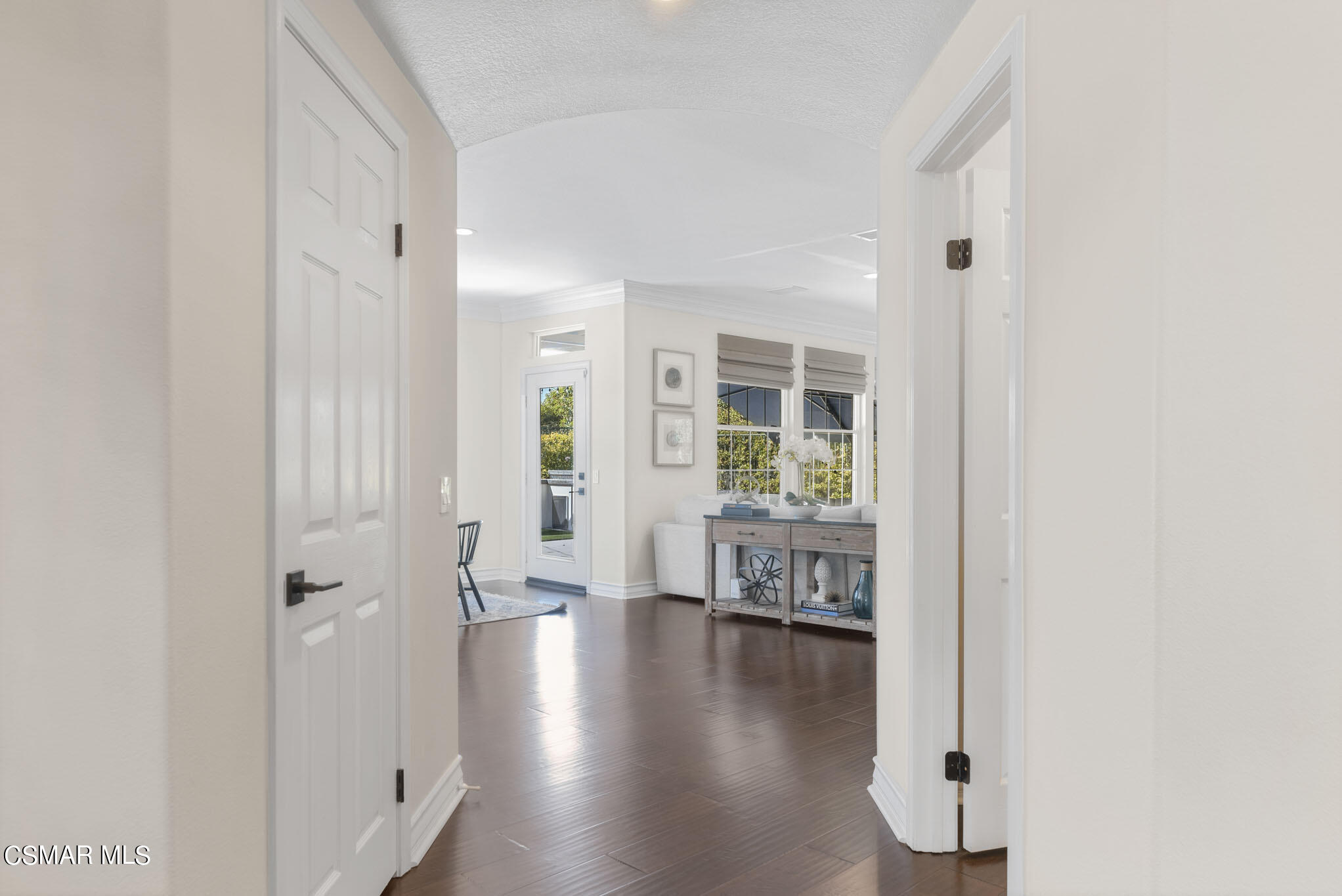 524 Oak Tree Court Simi Valley, CA 93065 - Photo 13 of 61 a view of an entryway with wooden floor and a rug