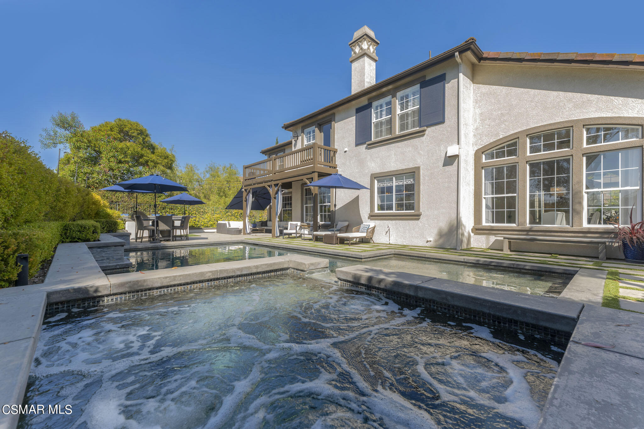 524 Oak Tree Court Simi Valley, CA 93065 - Photo 6 of 61 a swimming pool with outdoor seating and yard