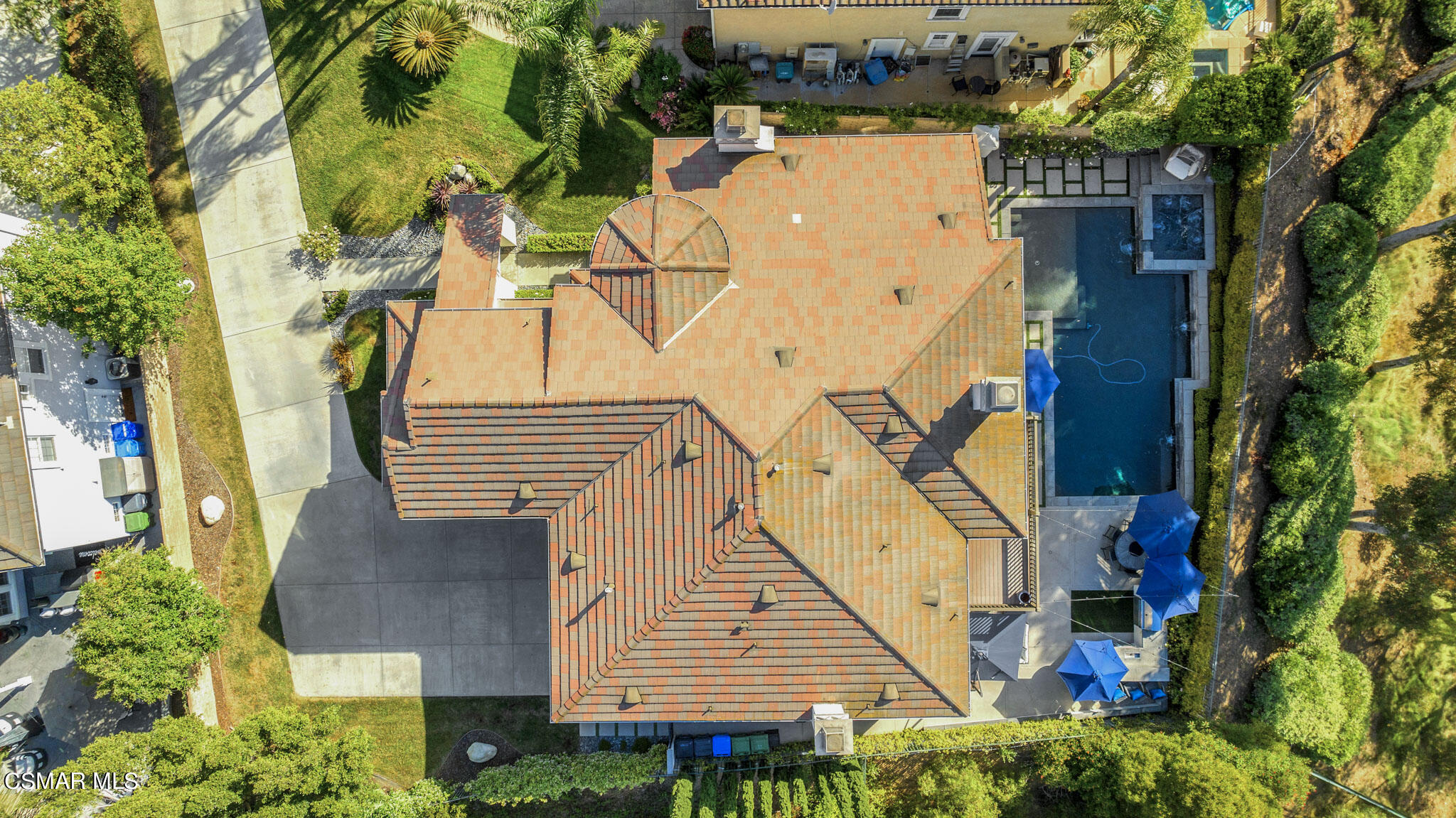 524 Oak Tree Court Simi Valley, CA 93065 - Photo 7 of 61 524 Oak Tree Ct, Simi Valley - HshProd-