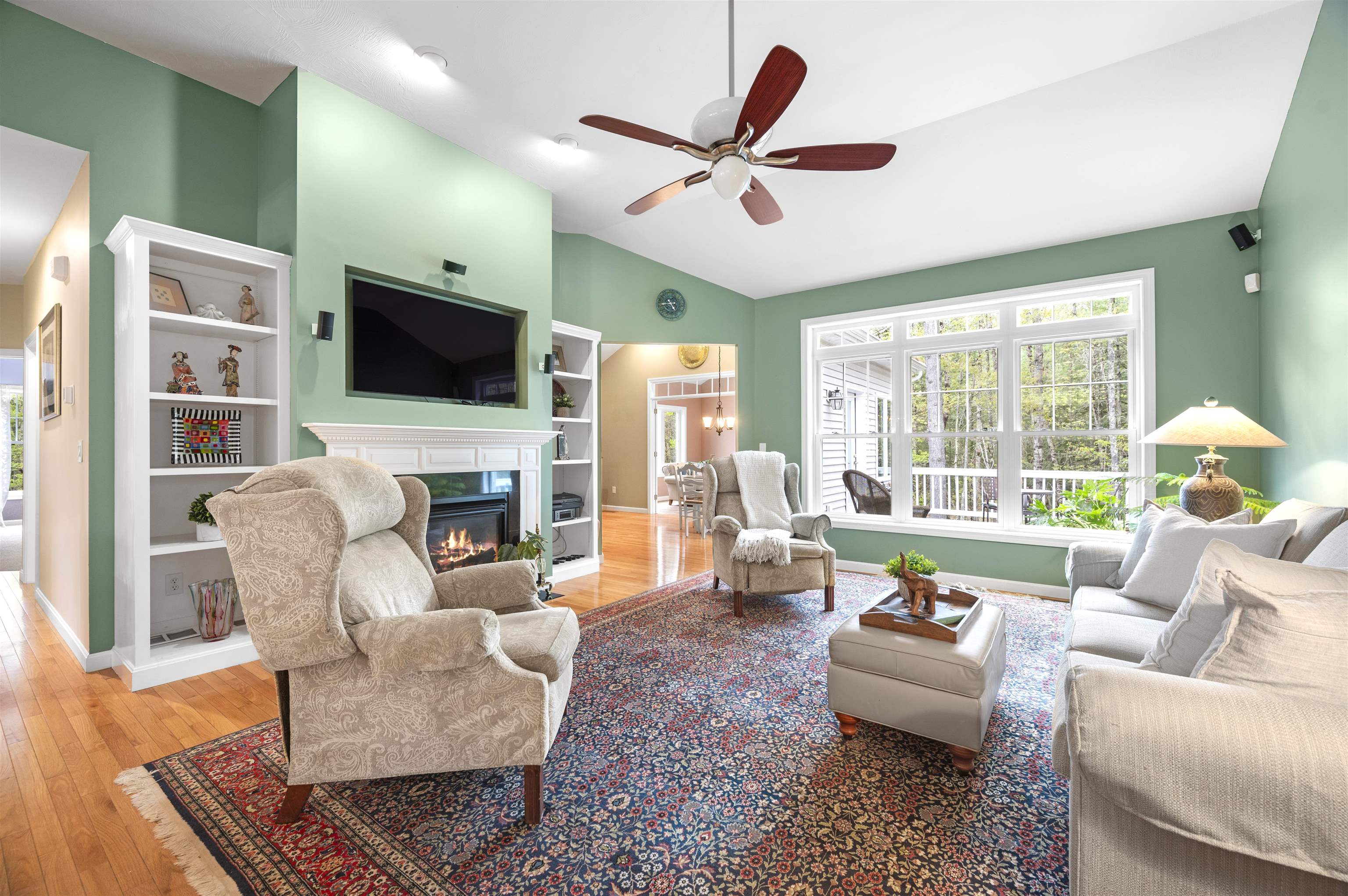 9 Tarleton Lane Amherst, NH 03031 - Photo 4 of 42 Gallery Image 4