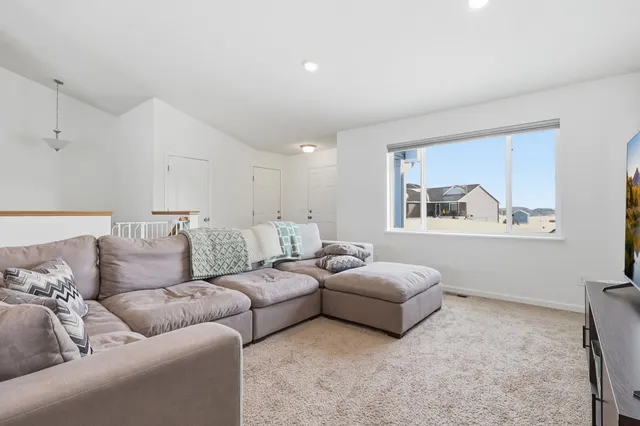 $440,000 | 515 Winkler Trail, Cologne, MN 55322