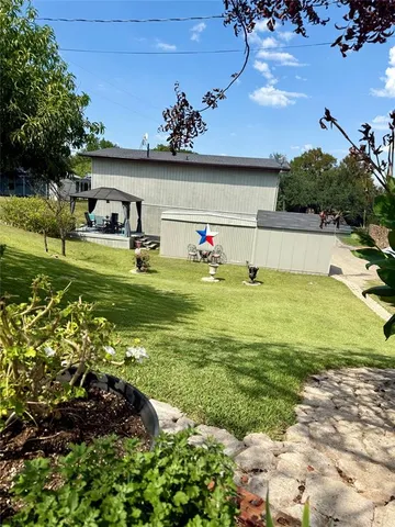 $314,900 | 309 Broken Arrow, Comanche, TX 76442