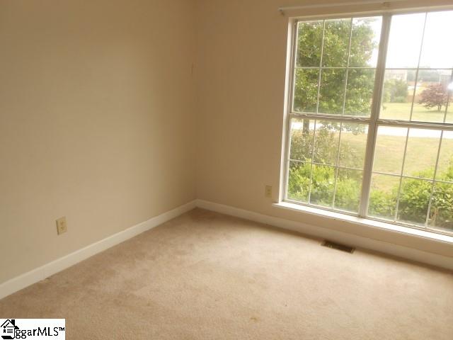 9 Idle Lane Fountain Inn, SC 29644 - Photo 9 of 14 Gallery Image 9