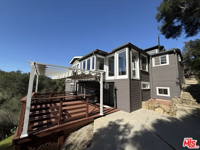 $1,595,000 | 109 Muerdago Road, Topanga, CA 90290