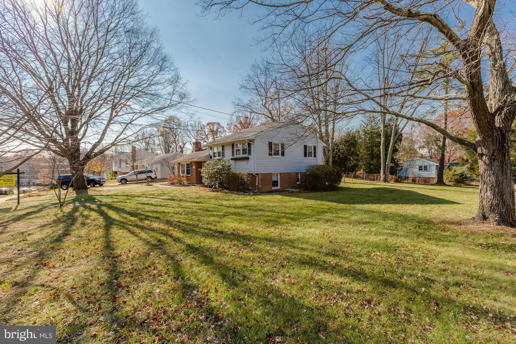 5501 Moultrie Road Springfield, VA 22151 - Photo 30 of 30 Exterior (Rear)