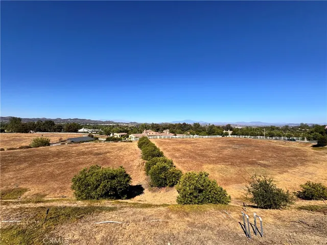 a view of a lake and outdoor space