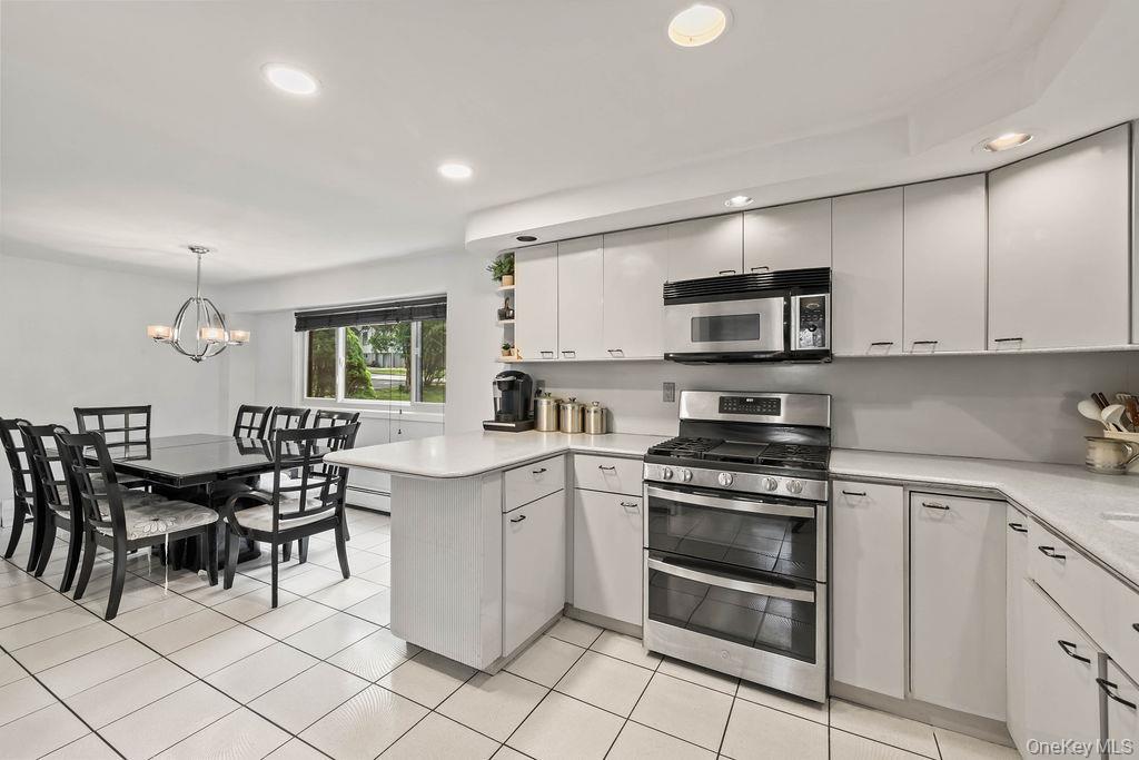 11 Buena Vista Road Suffern, NY 10901 - Photo 15 of 45