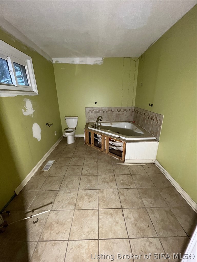 4015 County Rd North 700 West Kokomo, IN 46901 - Photo 14 of 18