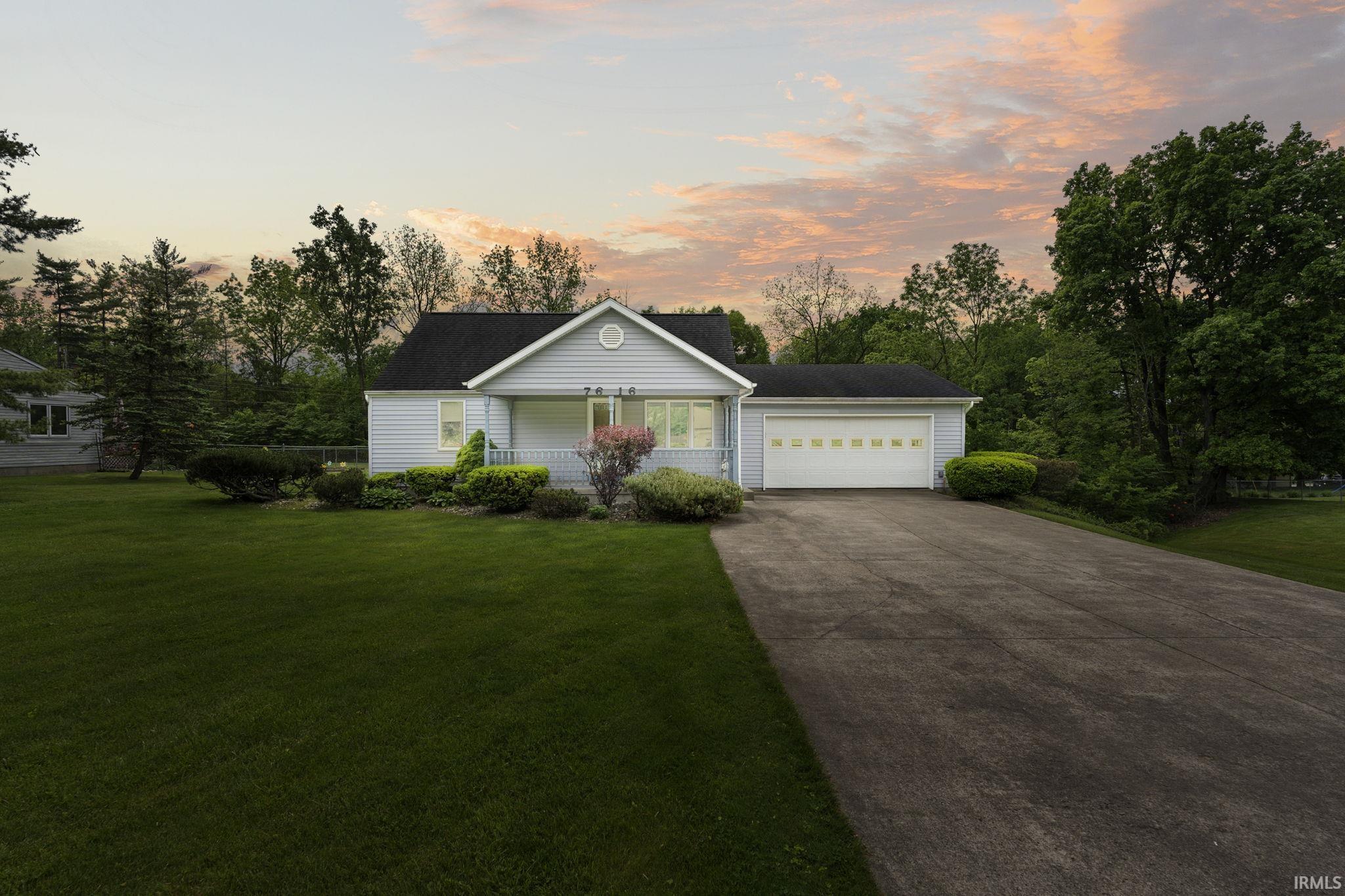 7616 Hosler Road Leo, IN 46765 - Photo 1 of 36