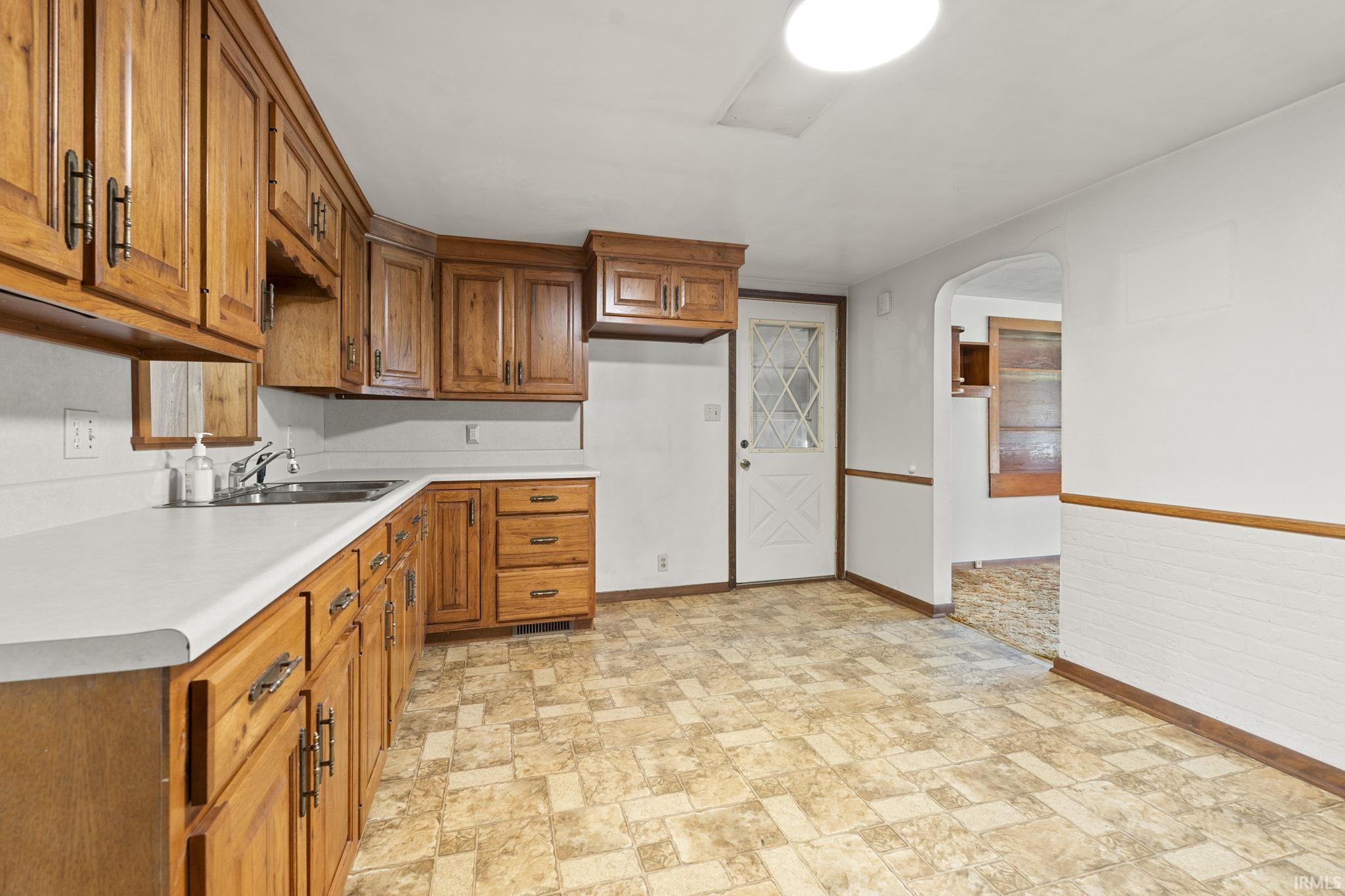 7616 Hosler Road Leo, IN 46765 - Photo 16 of 36