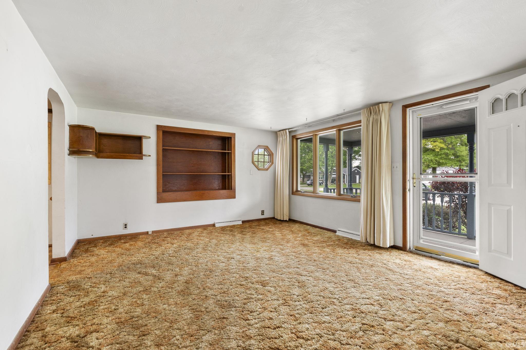 7616 Hosler Road Leo, IN 46765 - Photo 8 of 36