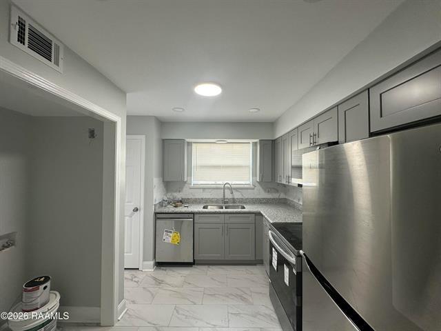 2617 Phoenix Street Kenner, LA 70062 - Photo 6 of 24