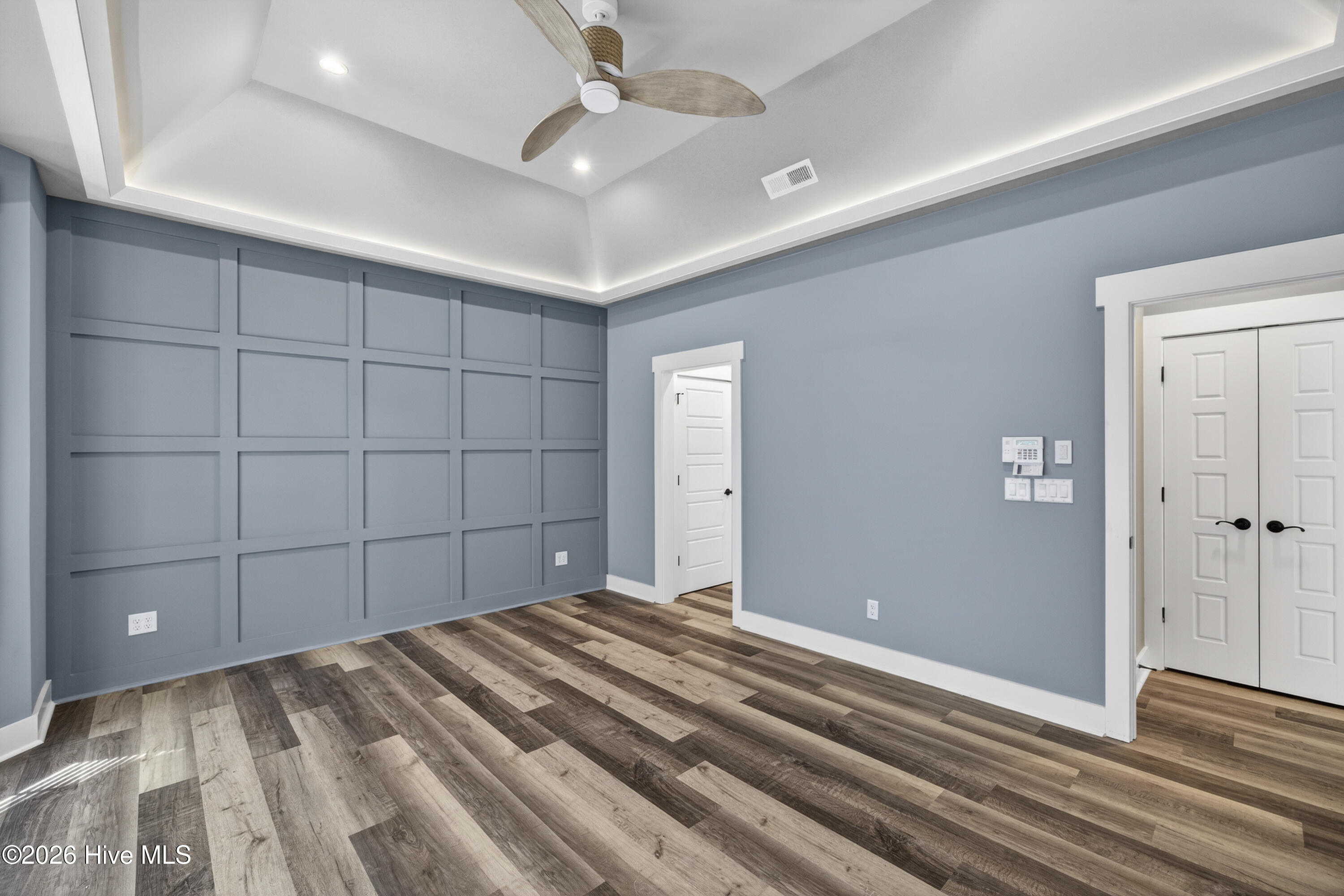 115 Windy Point Sneads Ferry, NC 28460 - Photo 24 of 43 PrimaryBedroom-decoWall115WindyPoint-37