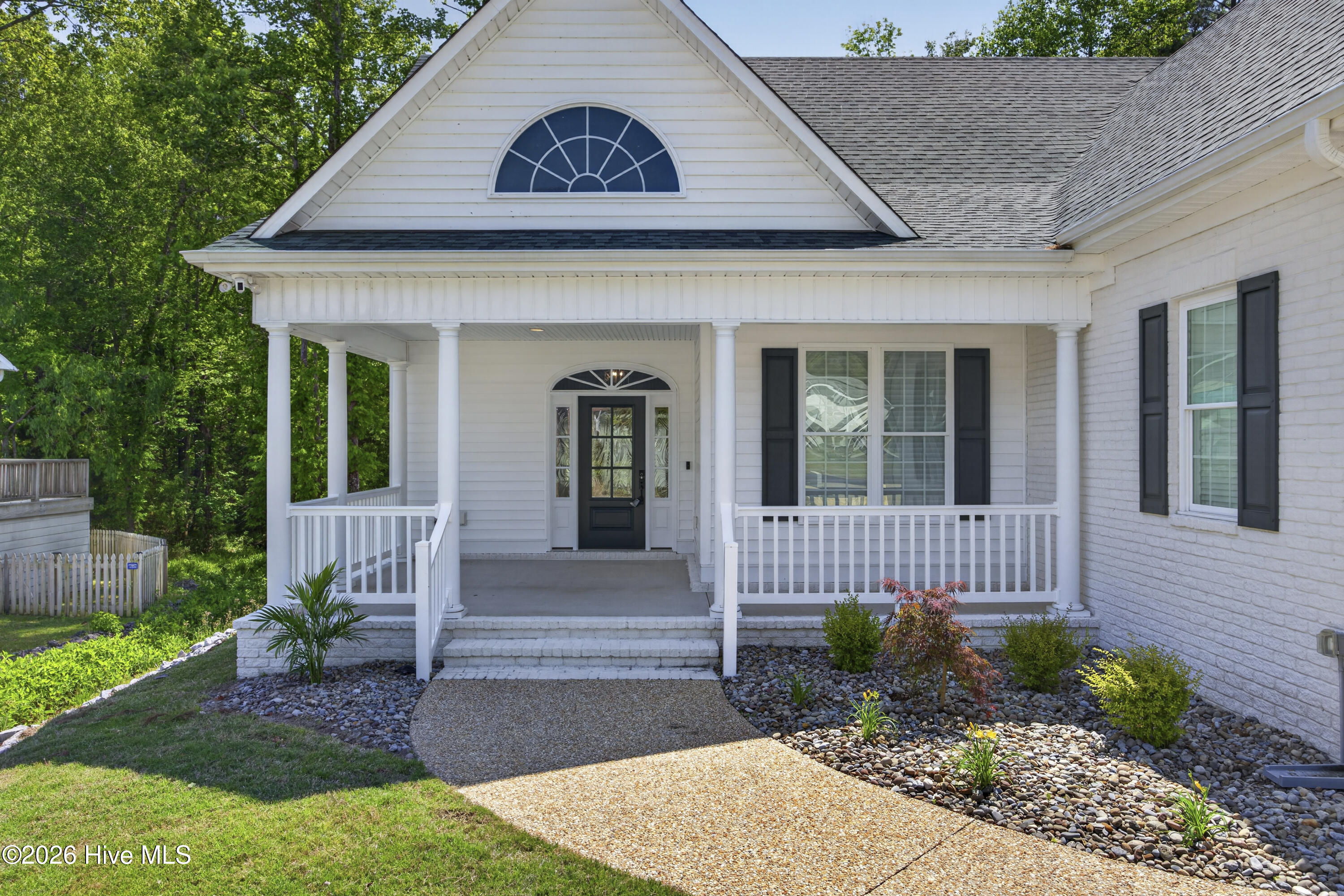 115 Windy Point Sneads Ferry, NC 28460 - Photo 2 of 43 Front Porch