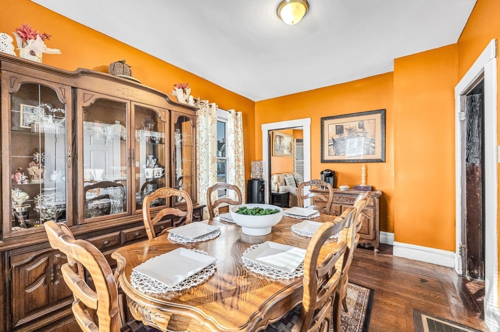 166 Westminster Street Springfield, MA 01109 - Photo 15 of 37