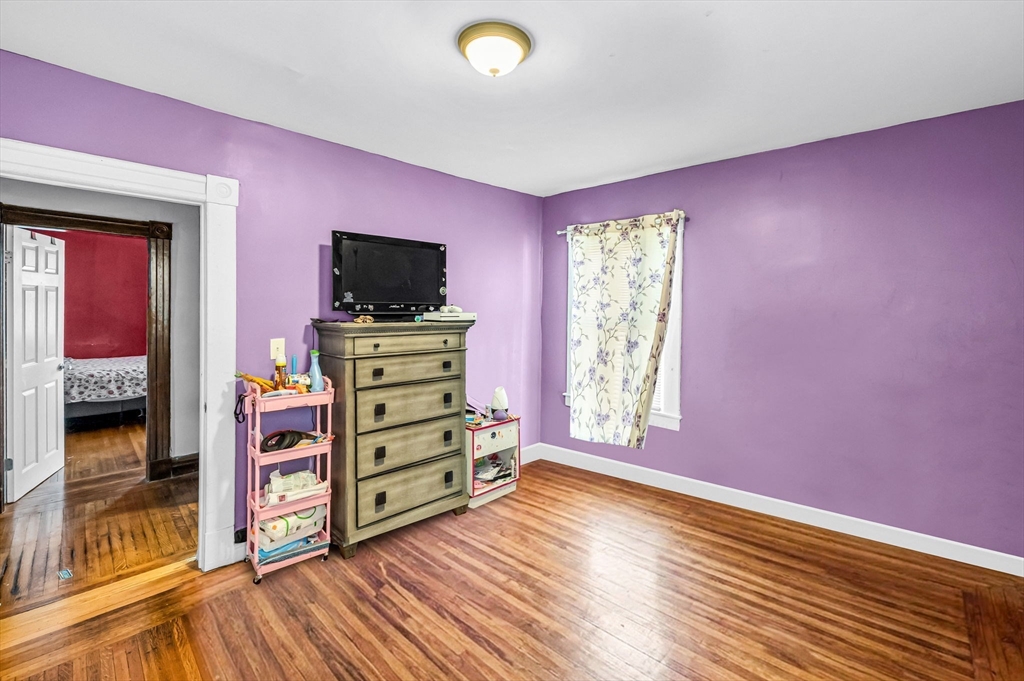 166 Westminster Street Springfield, MA 01109 - Photo 22 of 37