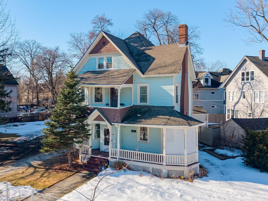 166 Westminster Street Springfield, MA 01109 - Photo 3 of 37