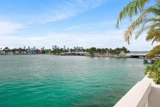 a view of a lake from a yard