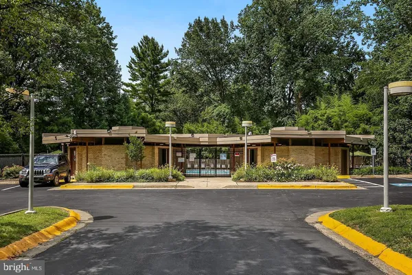 $228,243 | 9039 Sligo Creek Parkway, Unit 205, Silver Spring, MD 20901