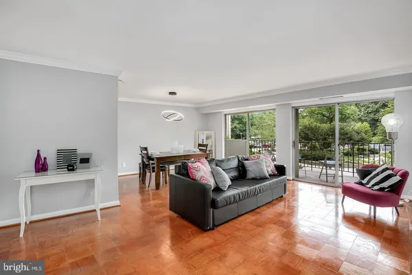 $228,243 | 9039 Sligo Creek Parkway, Unit 205, Silver Spring, MD 20901