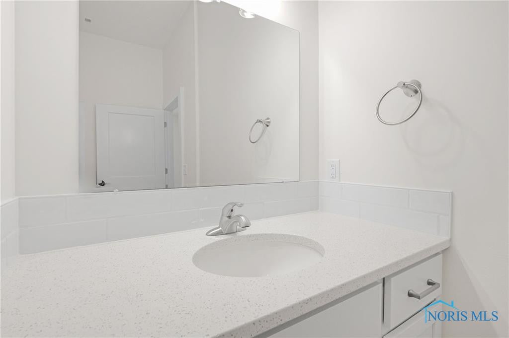 204 East Bridge Road Northwood, OH 43619 - Photo 39 of 50 Gallery Image 39