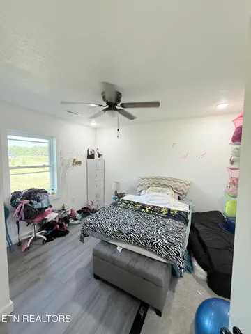 $249,900 | 432 St Anthony Drive, Jamestown, TN 38556