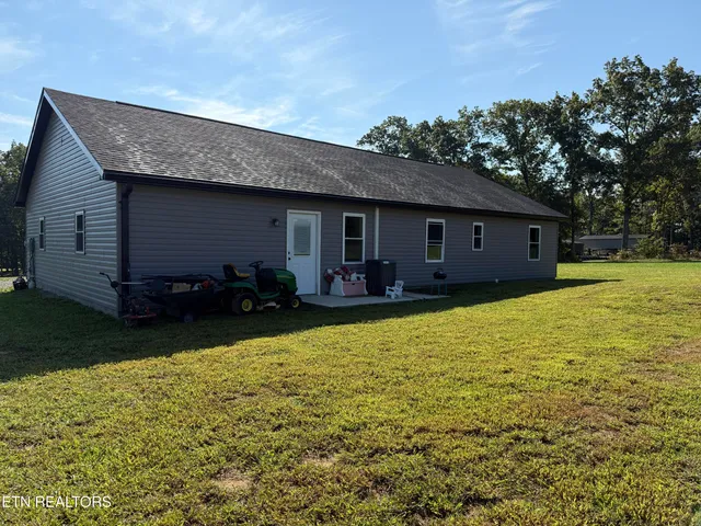 $249,900 | 432 St Anthony Drive, Jamestown, TN 38556