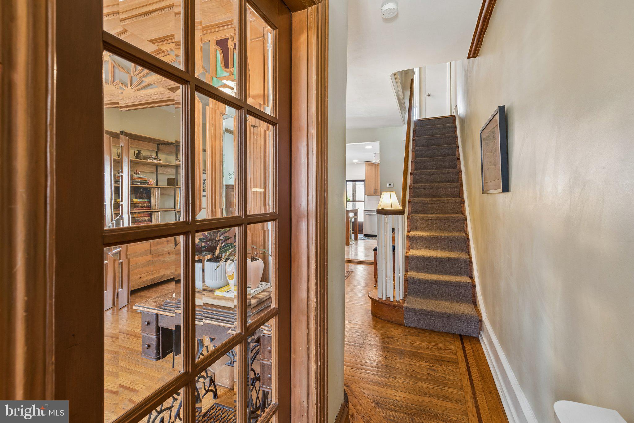 1109 Morris Street Philadelphia, PA 19148 - Photo 4 of 32 View from Vestibule