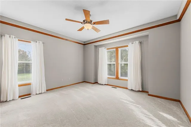 $349,000 | 1123 Southwest Hoke Drive, Lee's Summit, MO 64081