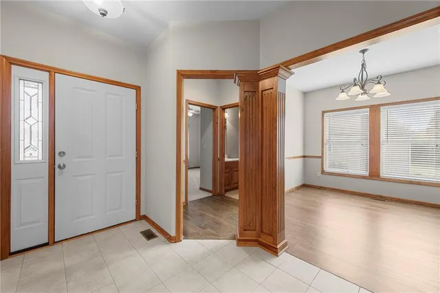 $349,000 | 1123 Southwest Hoke Drive, Lee's Summit, MO 64081