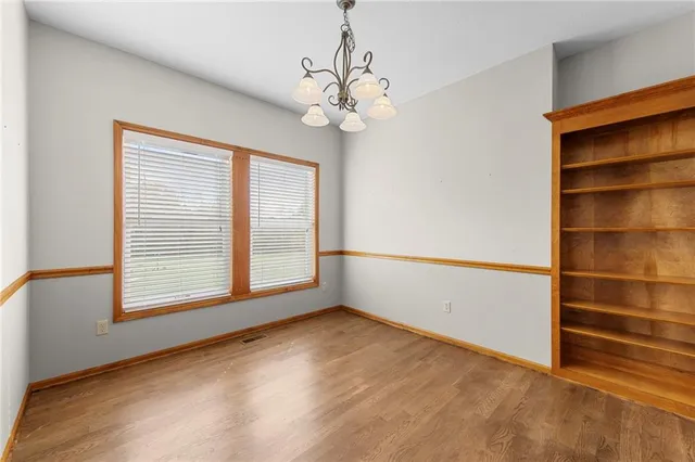 $349,000 | 1123 Southwest Hoke Drive, Lee's Summit, MO 64081