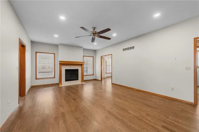 $349,000 | 1123 Southwest Hoke Drive, Lee's Summit, MO 64081