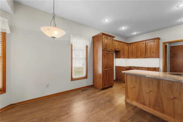 $349,000 | 1123 Southwest Hoke Drive, Lee's Summit, MO 64081