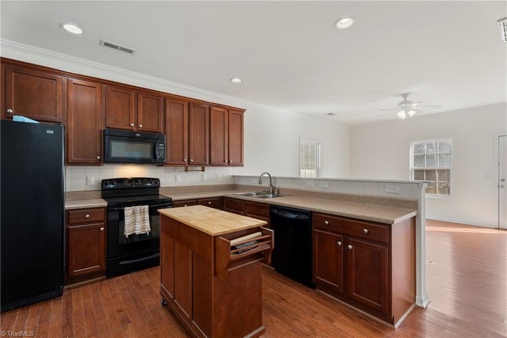 112 Everidge Road Winston-Salem, NC 27103 - Photo 8 of 40 Gallery Image 8