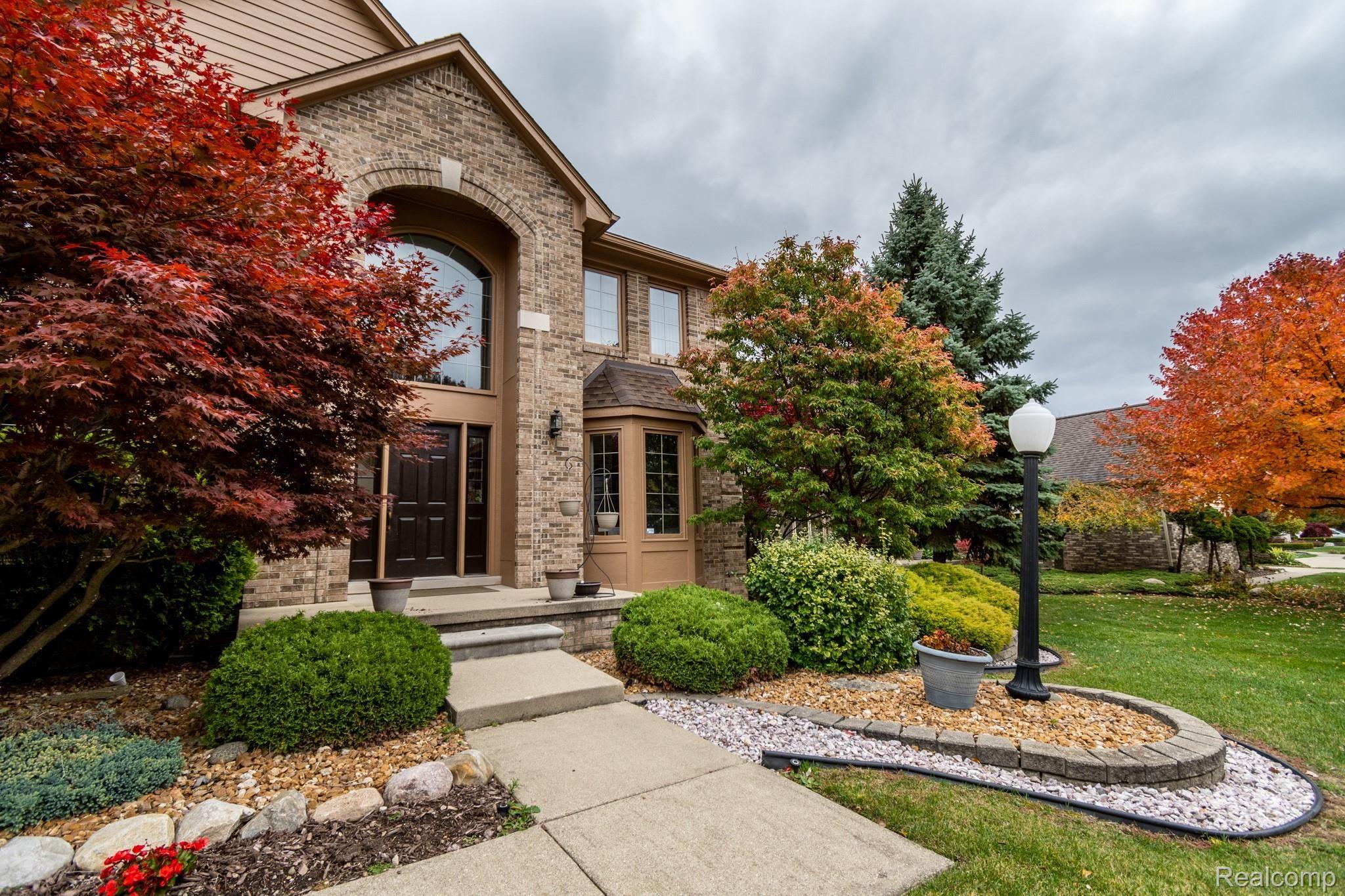 873 Grovecrest Rochester, MI 48307 - Photo 4 of 65 DSC_7075.jpg
