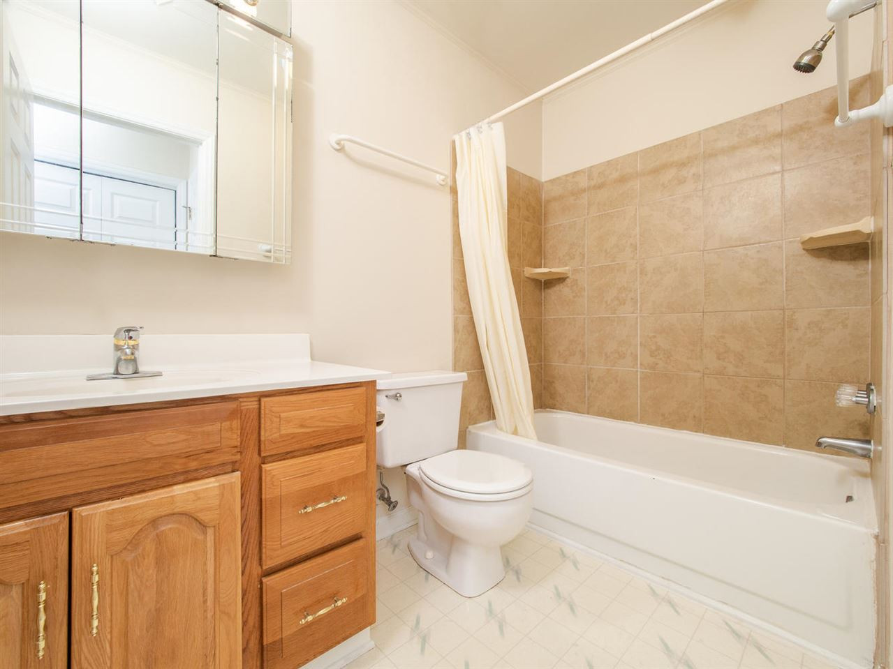 5606 Split Oak Way Raleigh, NC 27609 - Photo 12 of 21 Photo 12