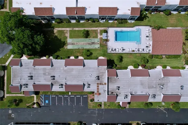 $115,000 | 2060 Marilyn Street, Unit 211, Clearwater, FL 33765