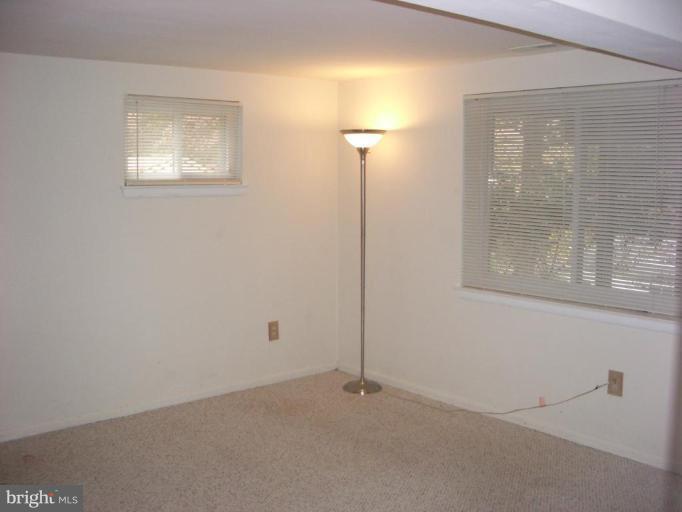 11619 Le Baron Terrace Silver Spring, MD 20902 - Photo 3 of 25 Apartment Bedroom