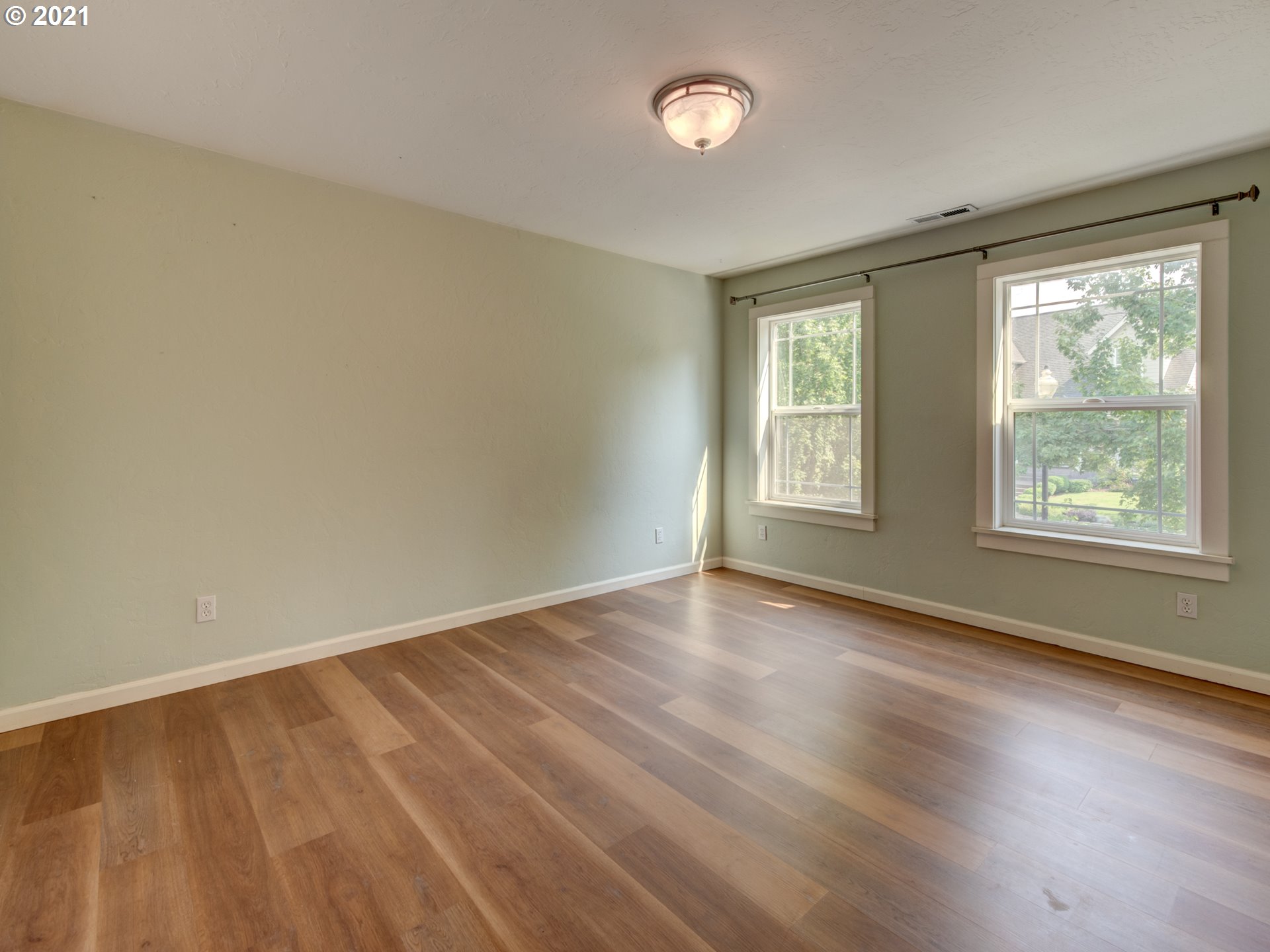 3656 Ambleside Drive Springfield, OR 97477 - Photo 18 of 32 Gallery Image 18