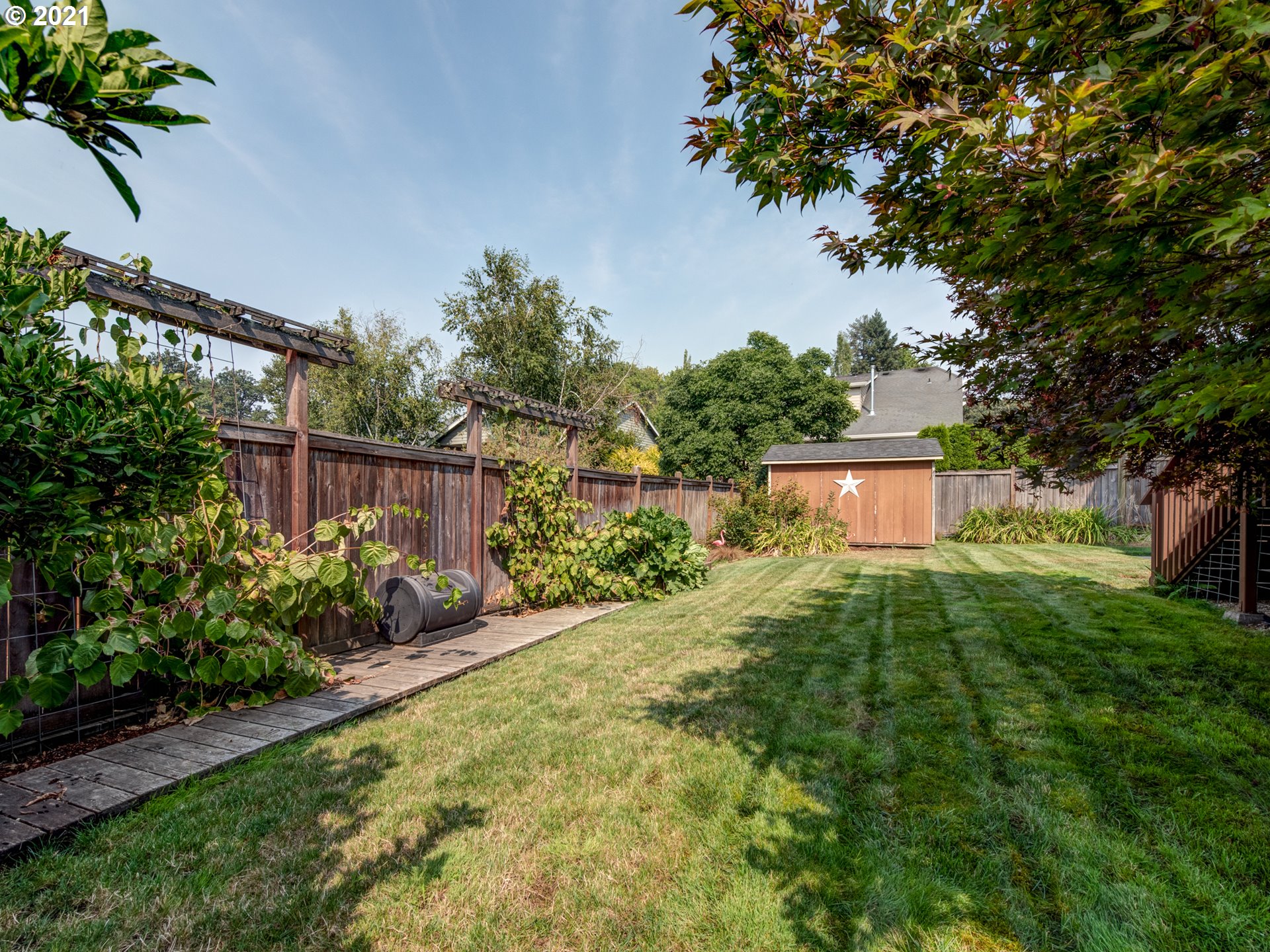 3656 Ambleside Drive Springfield, OR 97477 - Photo 31 of 32 Gallery Image 31