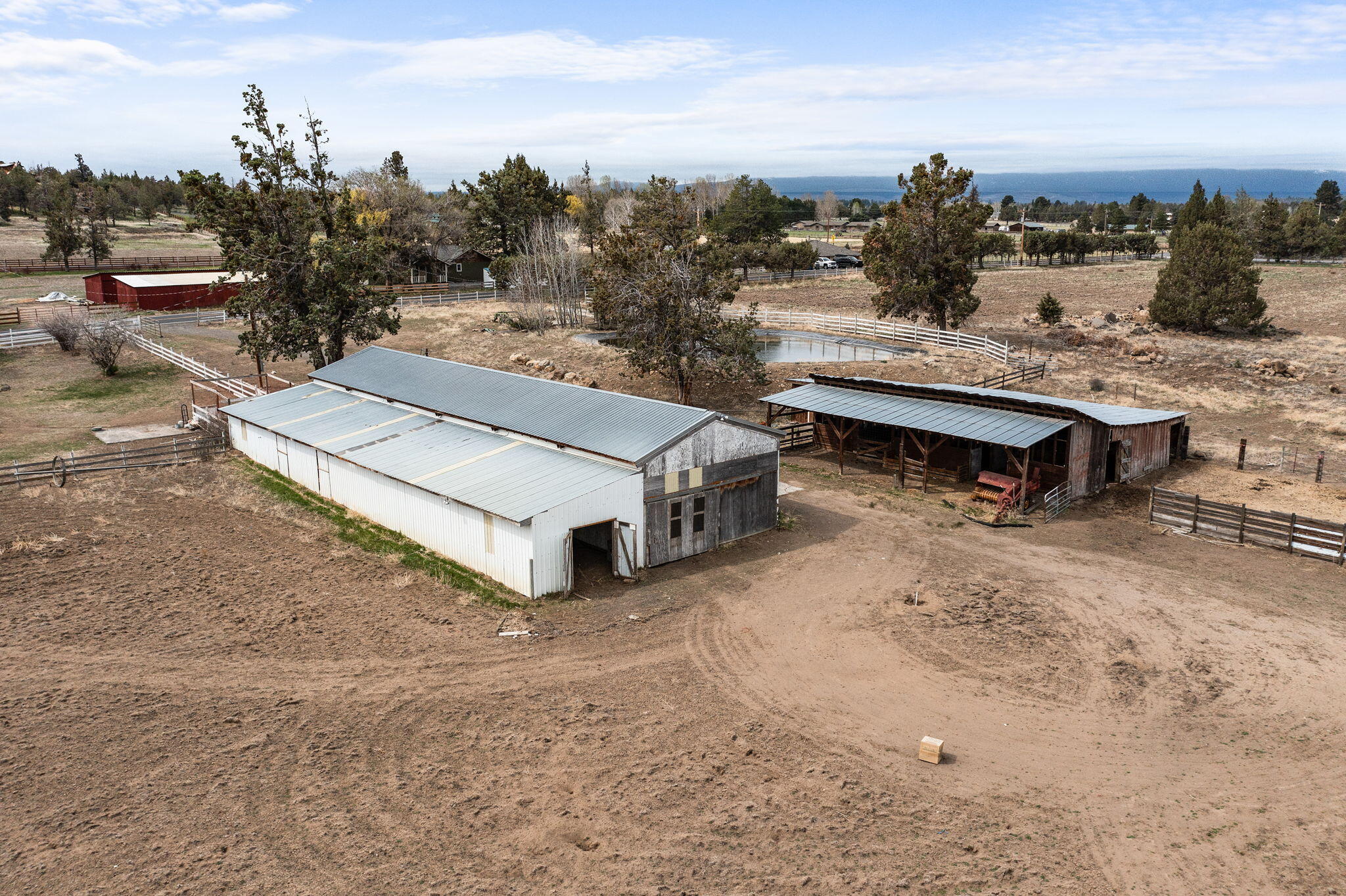 19450 Pinehurst Road Bend, OR 97703 - Photo 35 of 46 2023_05_01_19450_pinehurst_rd-drone-11