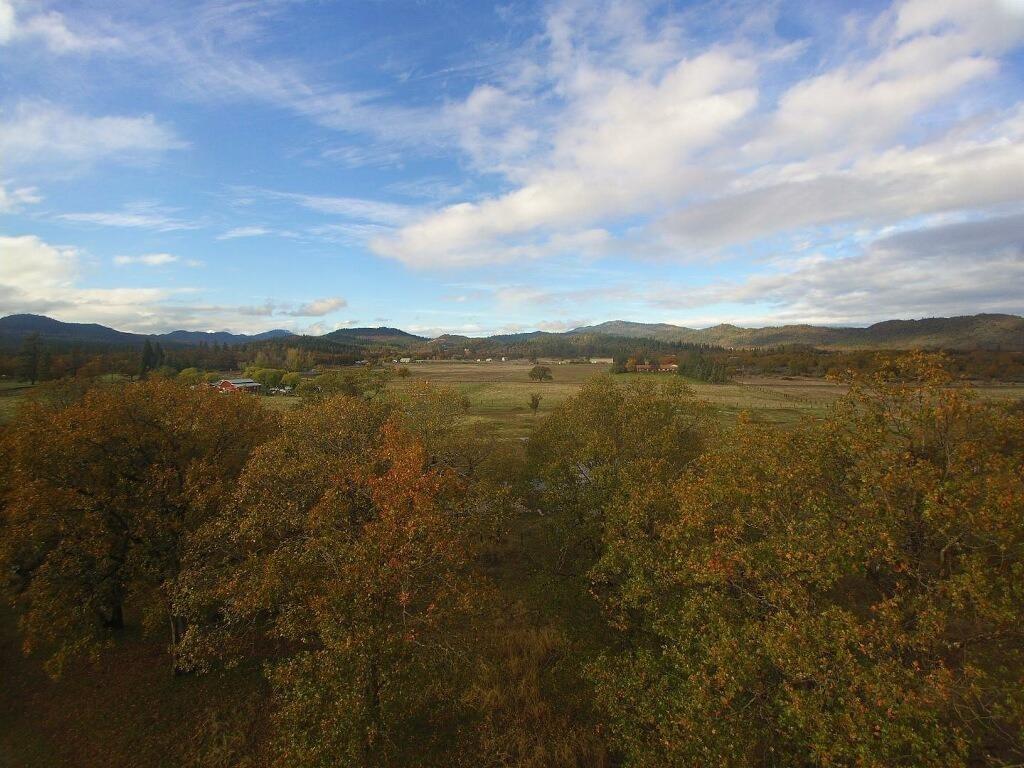15424 Antioch Road White City, OR 97503 - Photo 11 of 14 Additional Photo