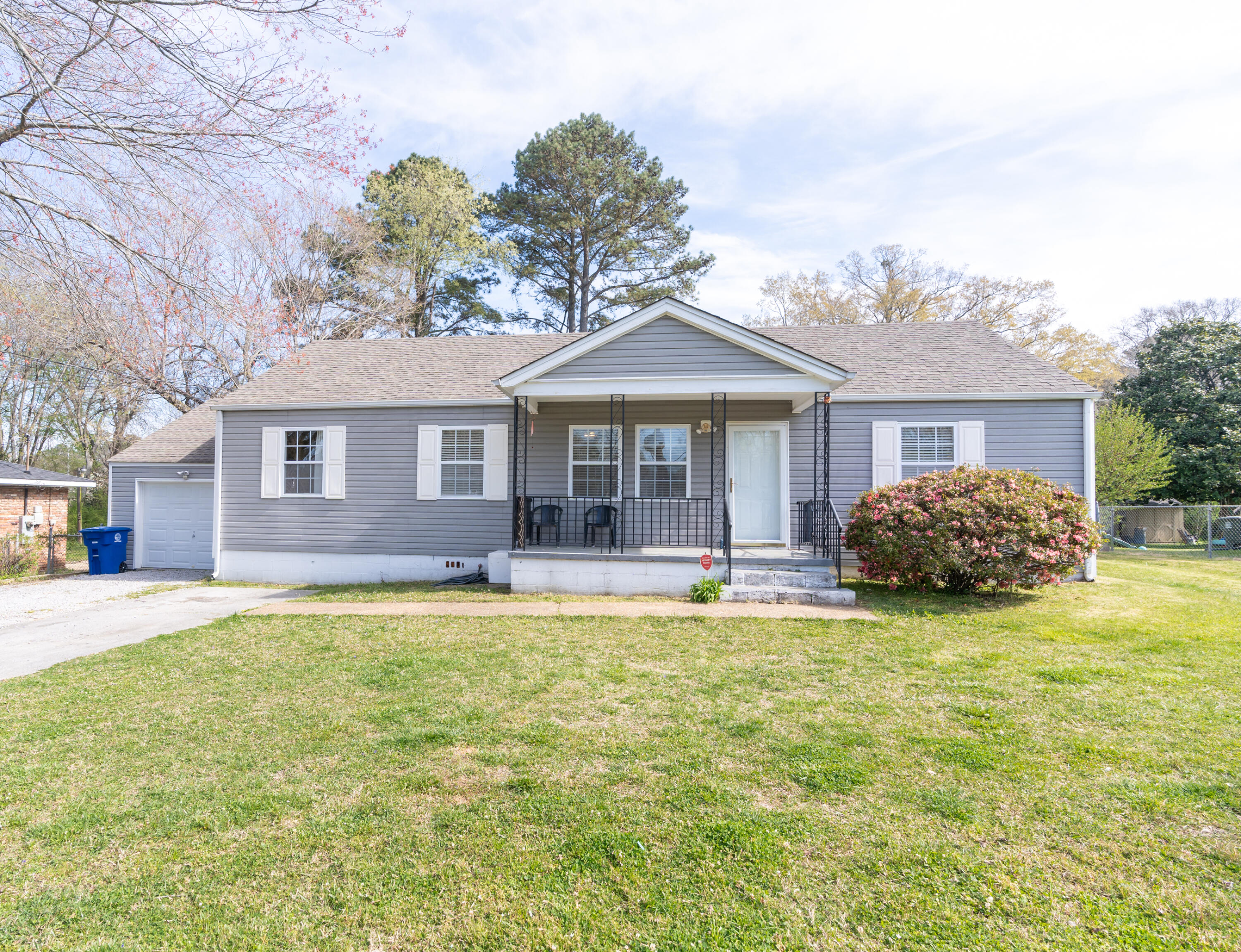 303 Friar Road Chattanooga, TN 37421 - Photo 1 of 46 DSC03771