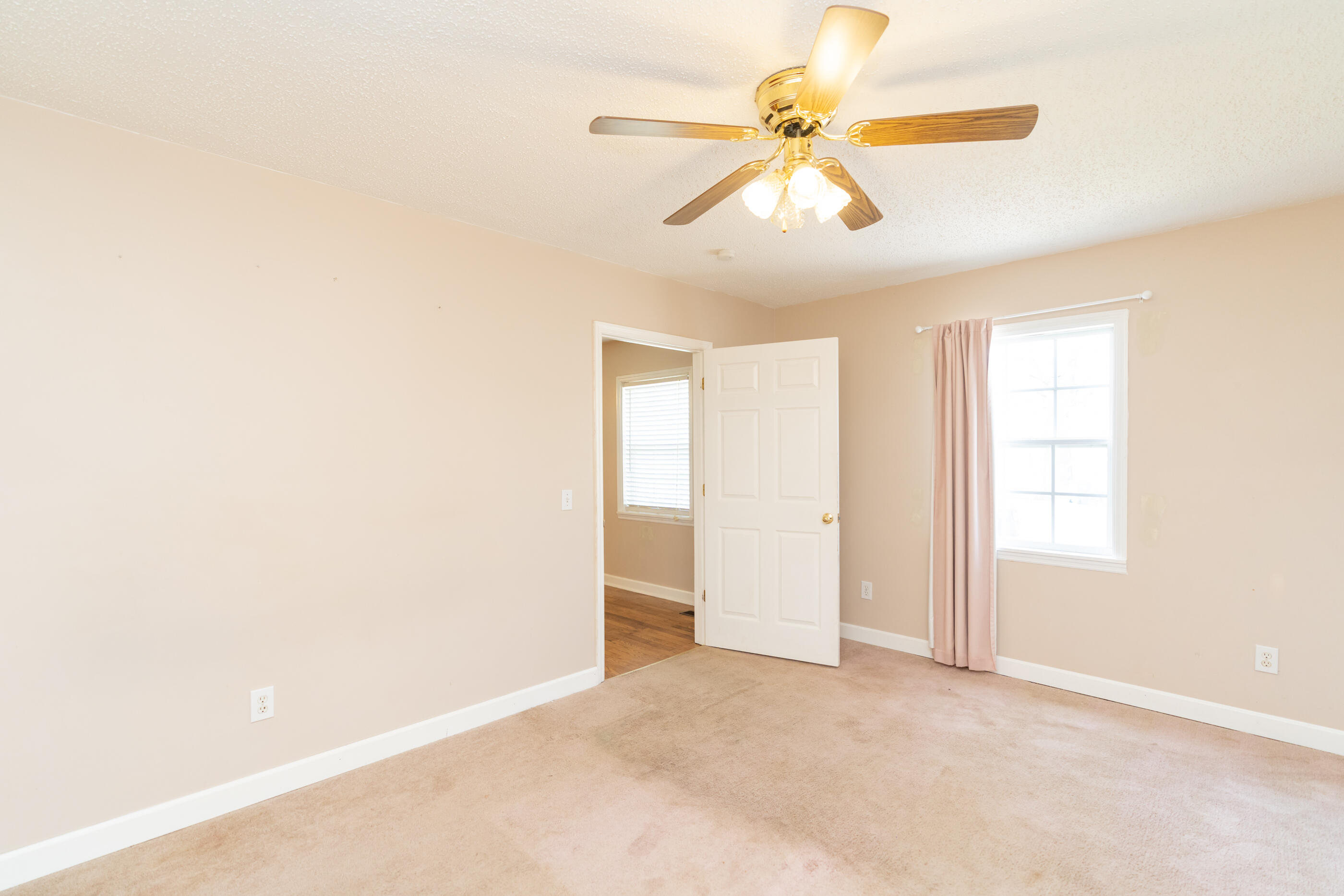 303 Friar Road Chattanooga, TN 37421 - Photo 11 of 46 DSC03741
