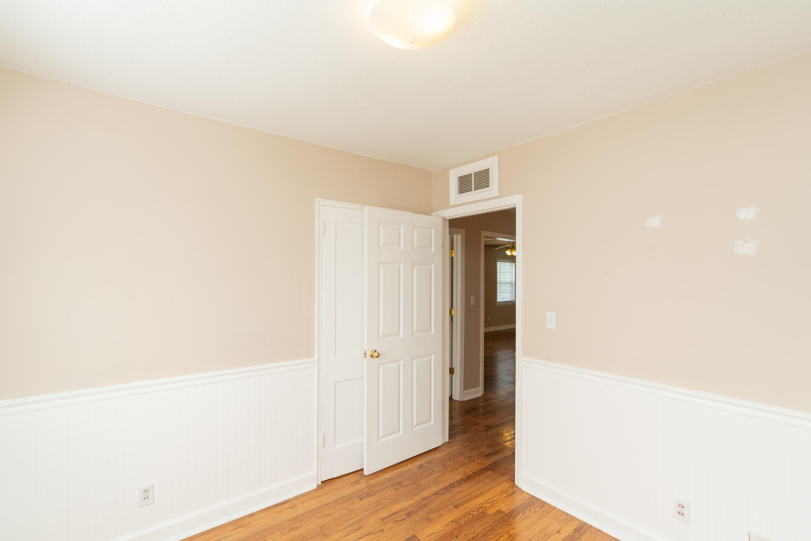 303 Friar Road Chattanooga, TN 37421 - Photo 25 of 46 DSC03757