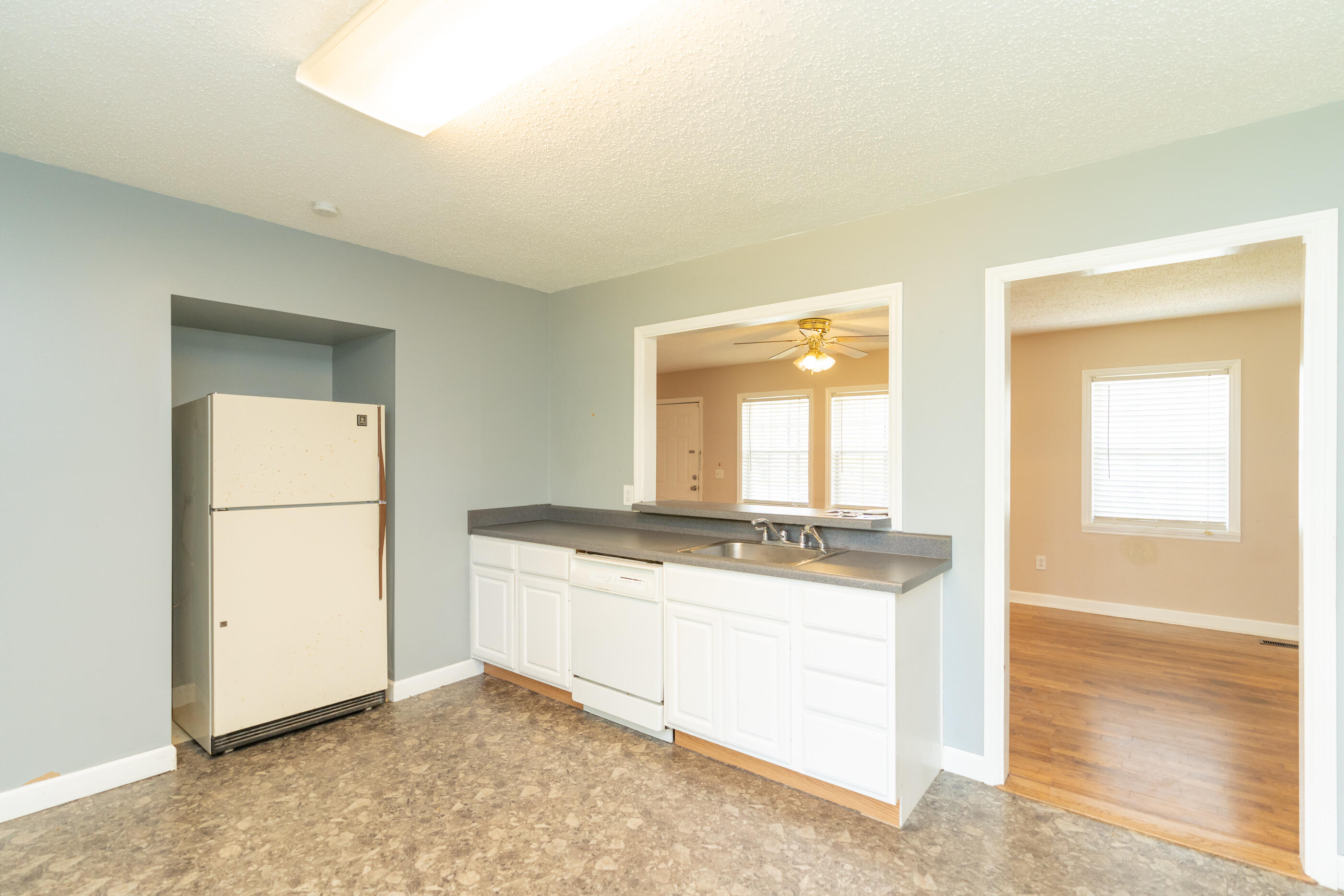 303 Friar Road Chattanooga, TN 37421 - Photo 7 of 46 DSC03760